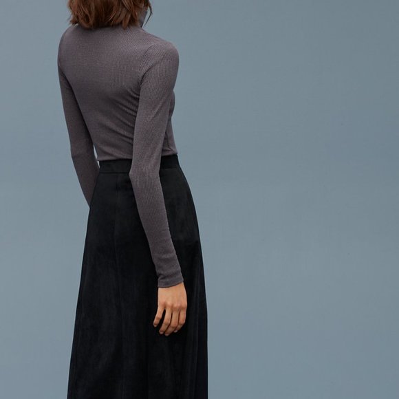 Aritzia Wilfred Gaudin VEGAN Suede Skirt - Picture 6 of 6